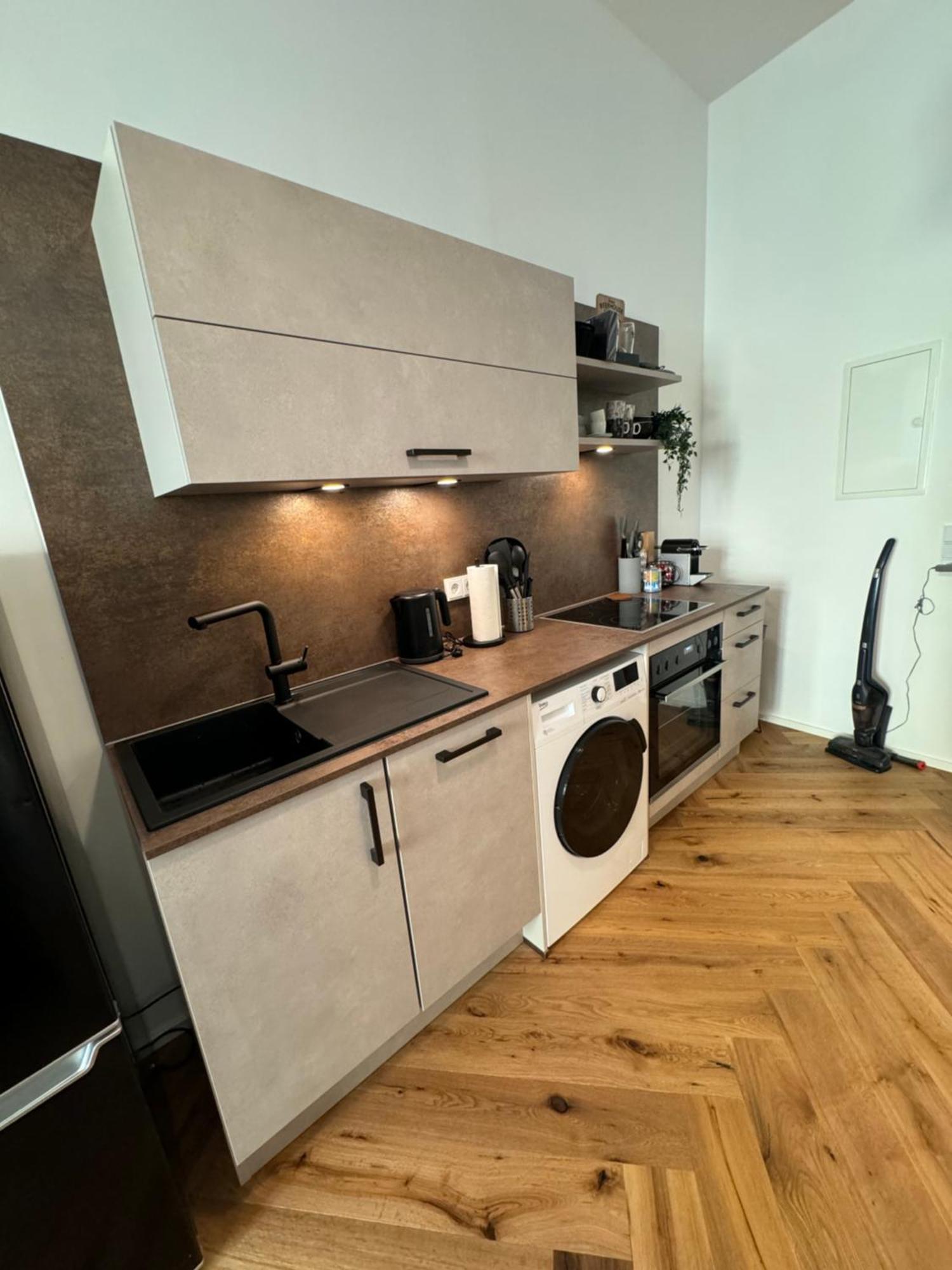Industrial Apartment Schlossberg Linz Exterior foto