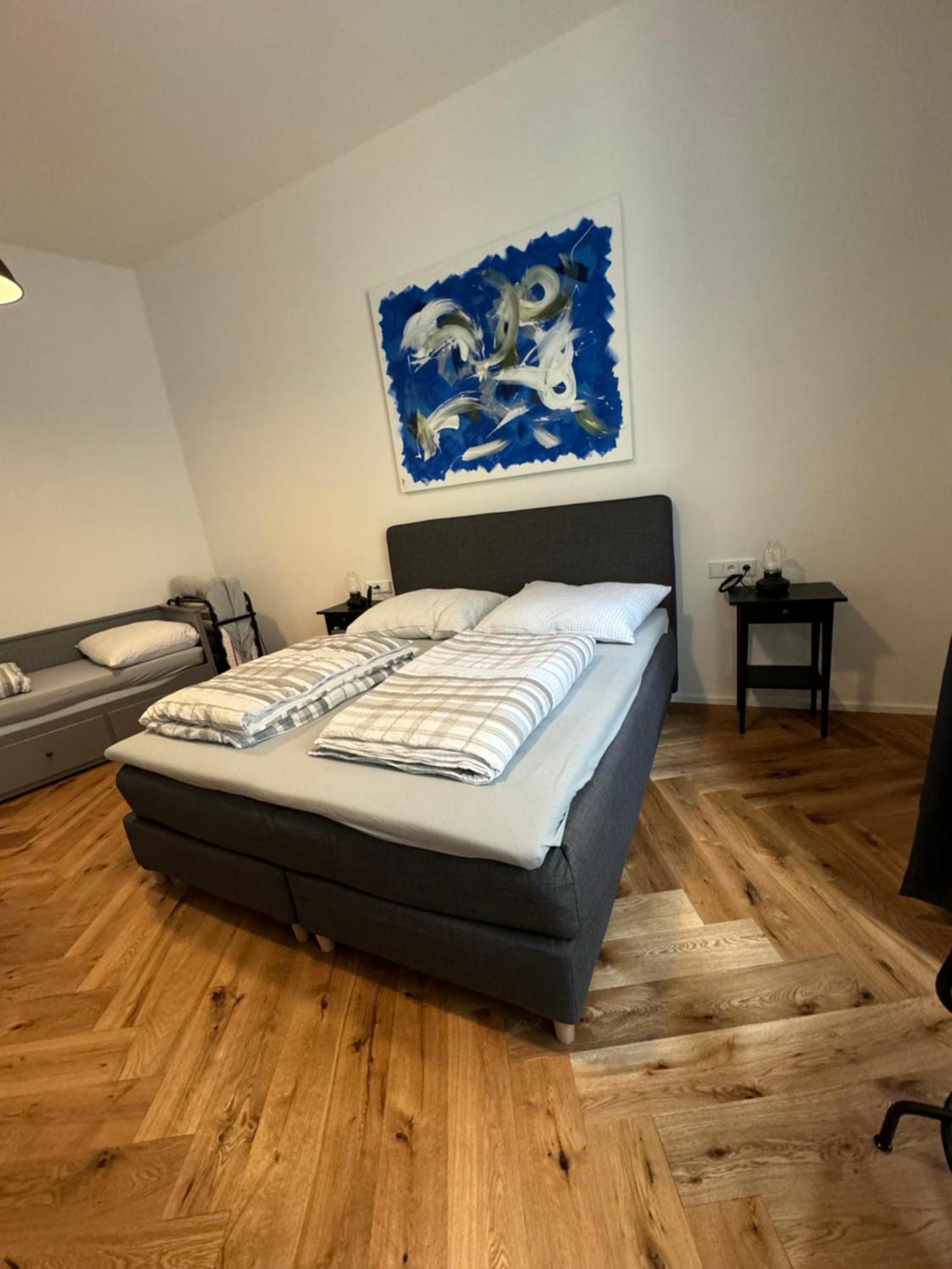 Industrial Apartment Schlossberg Linz Exterior foto